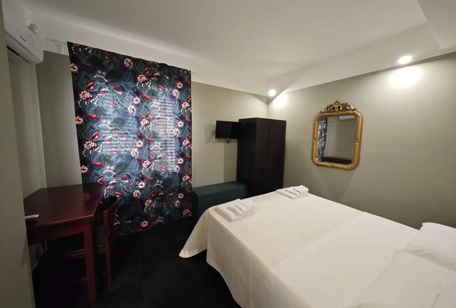 Luccina Ai Normanni Bed & Breakfast Palermo Italy